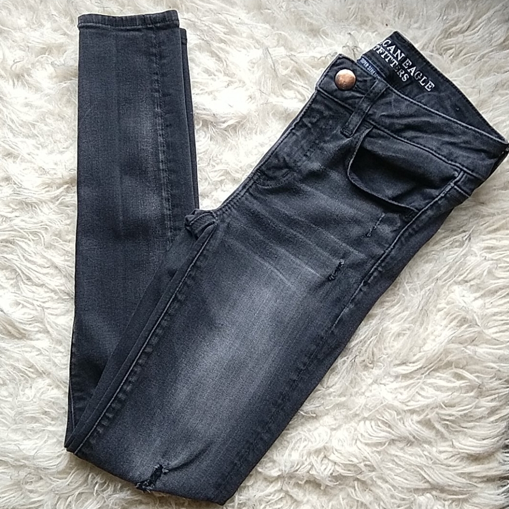 American Eagle Distressed Black Jegging Denim Jeans 2